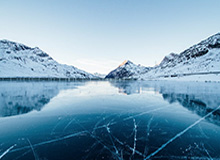 有损礼节，法国男篮后卫最后时刻与东契奇握手致意后上空篮险酿冲突